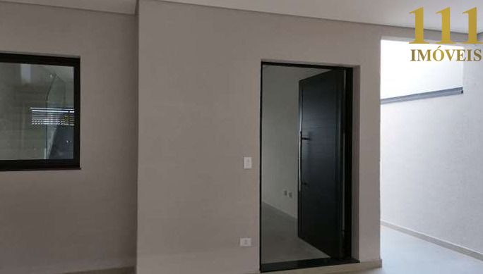 Sobrado Conforto, Modernidade e Excelente Padrão de Acabamento no Villa Branca