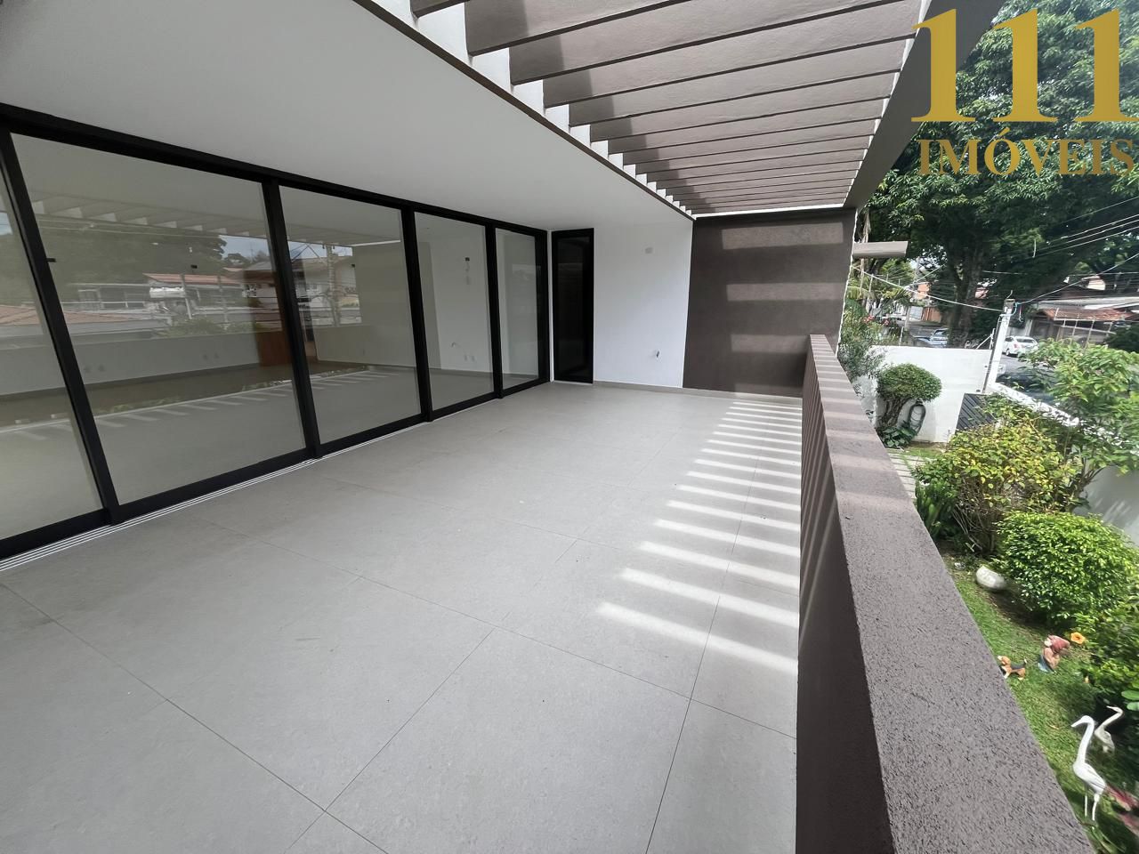 Ampla Casa 700m² p Clínica, Escritório ou Sede Corporativa - SJC.