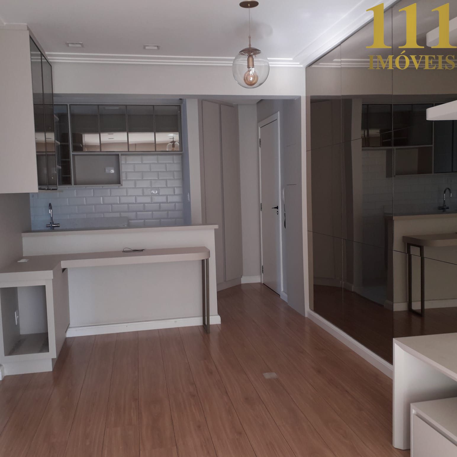 Apartamento a venda no Ed. Adiana Studium