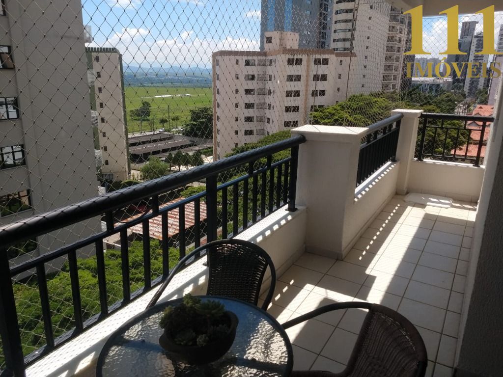 Apartamento Ed. Le Grand Classique / Jd. Aquarius / 04 Dormitórios / 106 m2 / São José dos Campos