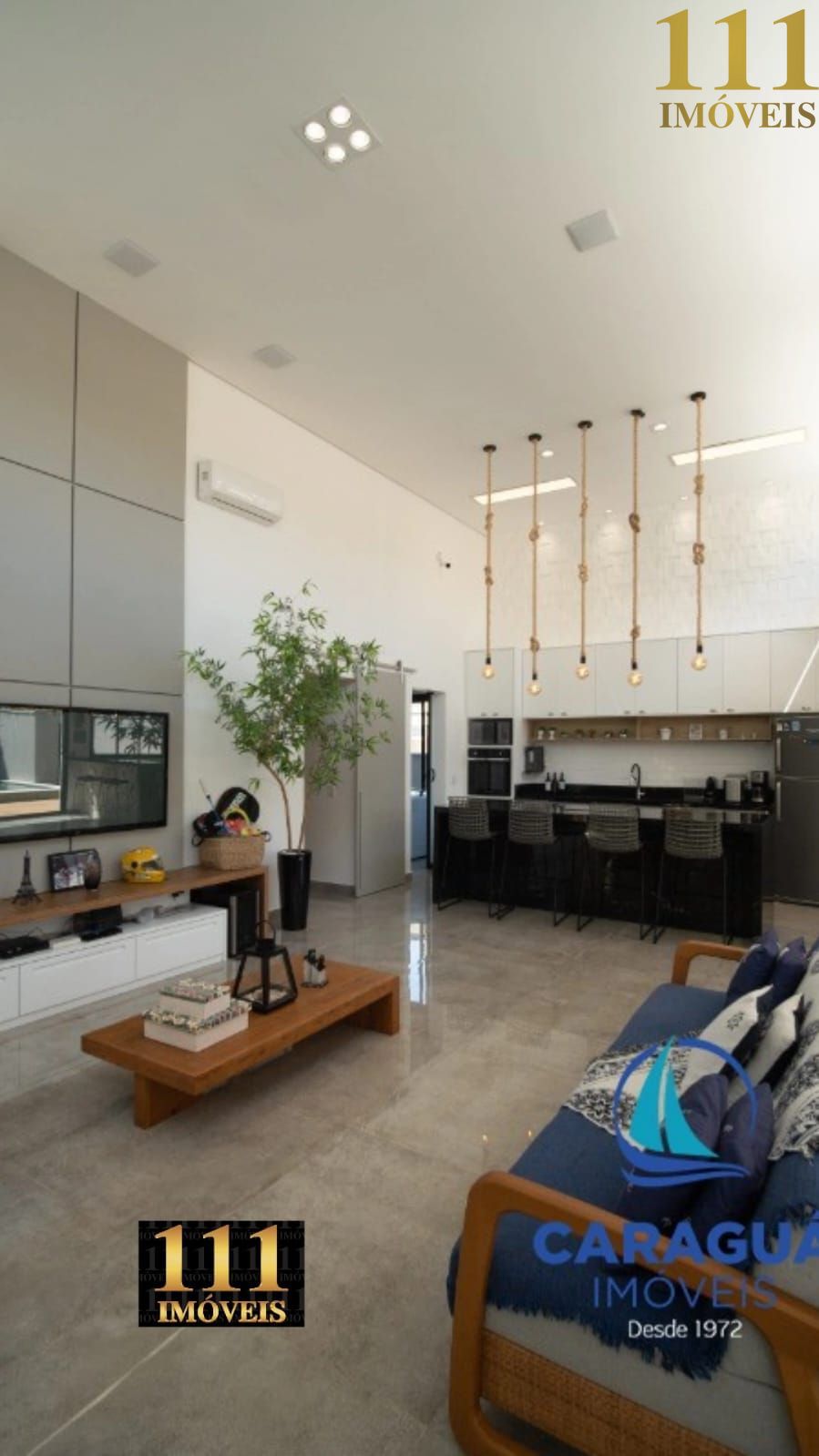 Casa de Alto Padrão no Condomínio Costa Nova!