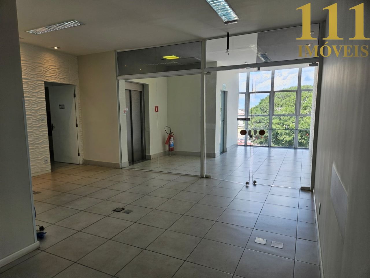 SALA COMERCIAL NO CENTRO