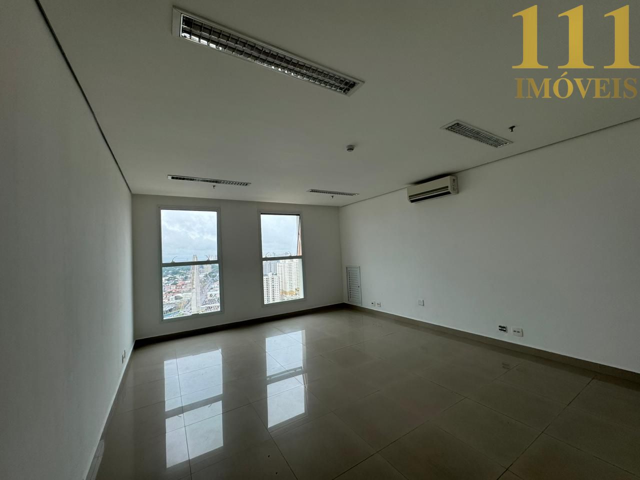 Sala Comercial no Edifício Hebor Office