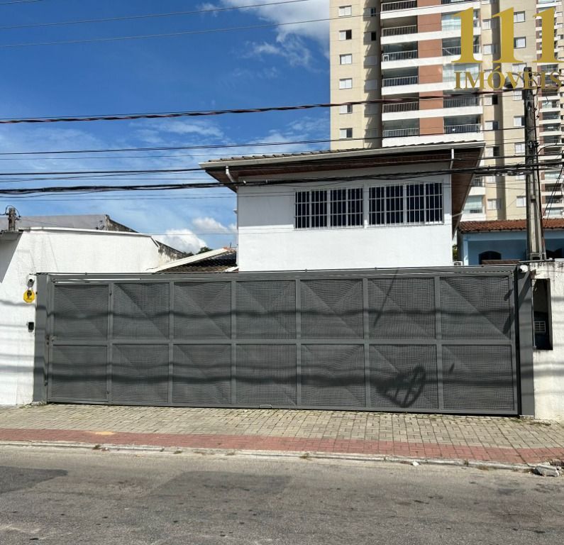 Casa com 5 dormitórios, 289 m² - venda por R$ 1.696.000,00 ou aluguel por R$ 8.141,67/mês - Jardim das Indústrias - São José dos Campos/SP