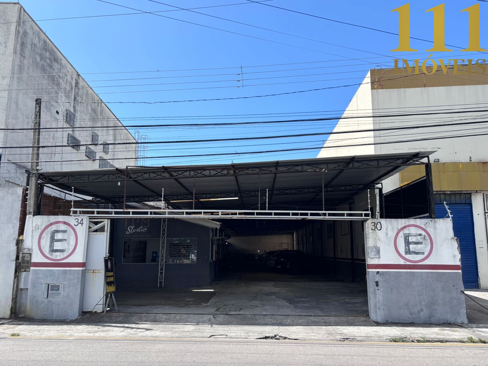 Excelente Imóvel Comercial no Centro de Caraguatatuba