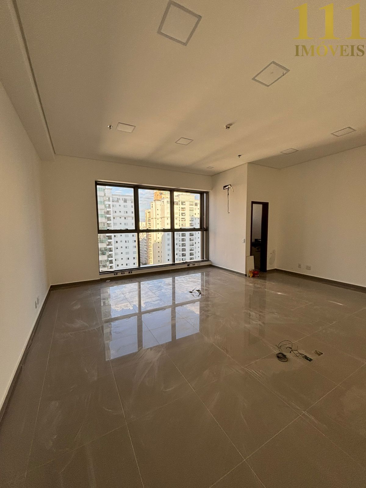 Sala comercial no Hyde Park Premium Offices