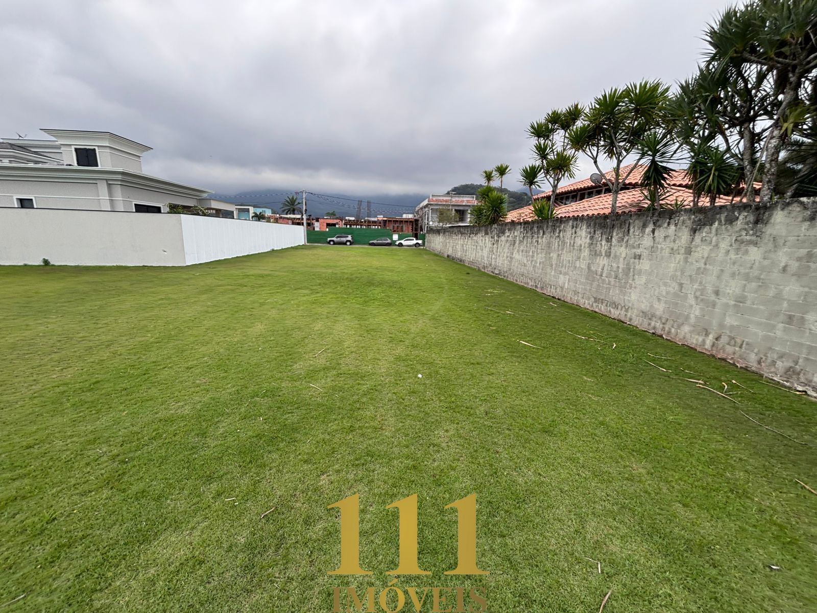 Terreno de Alto Padrão Frente Mar-Condomínio Costa Nova Residence Club