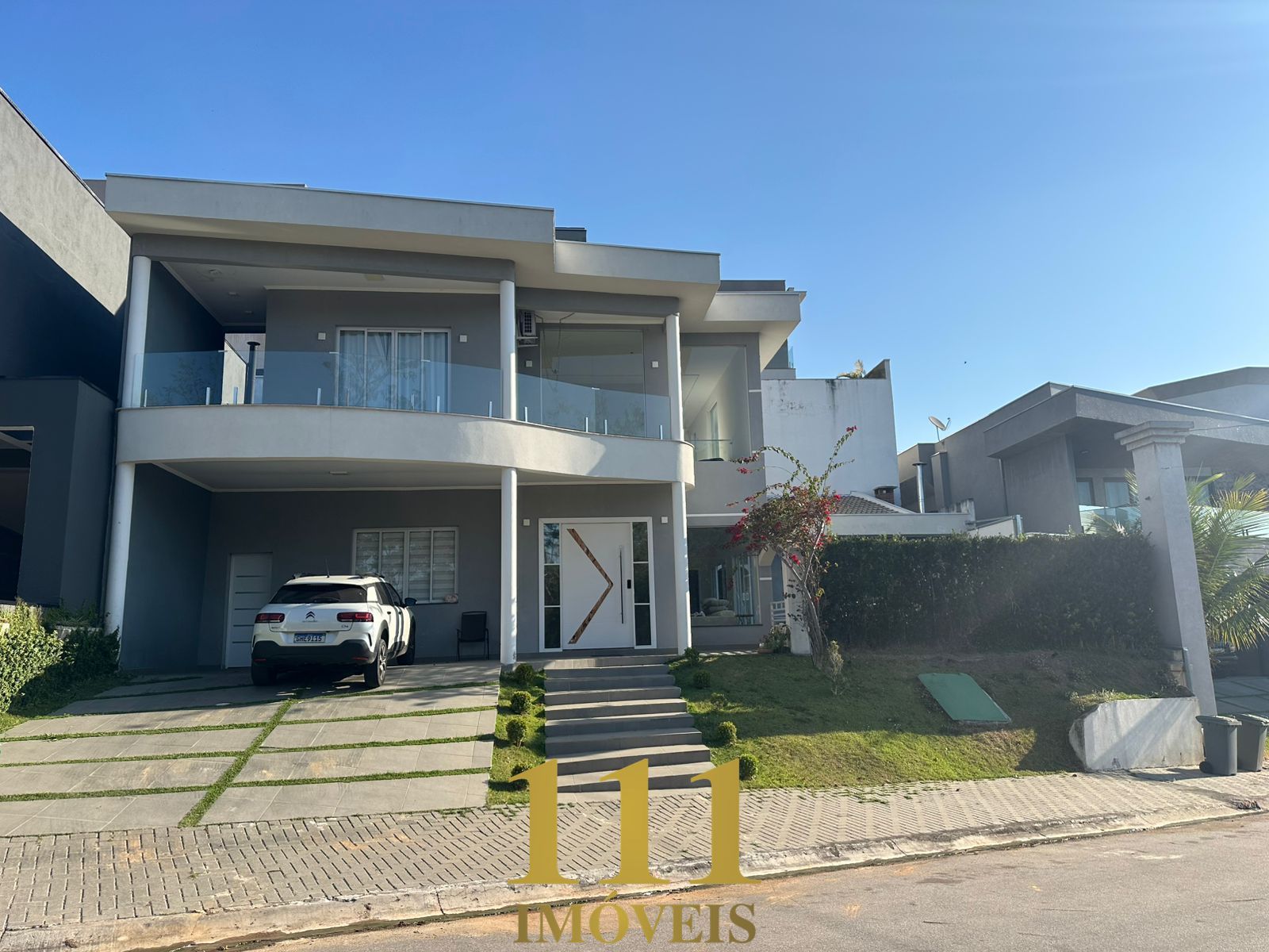 Excelente casa em frente ao lago no Condomino Vem Viver Jacarei