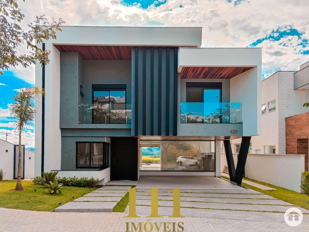 Residência no Condomínio Residencial Alphaville II