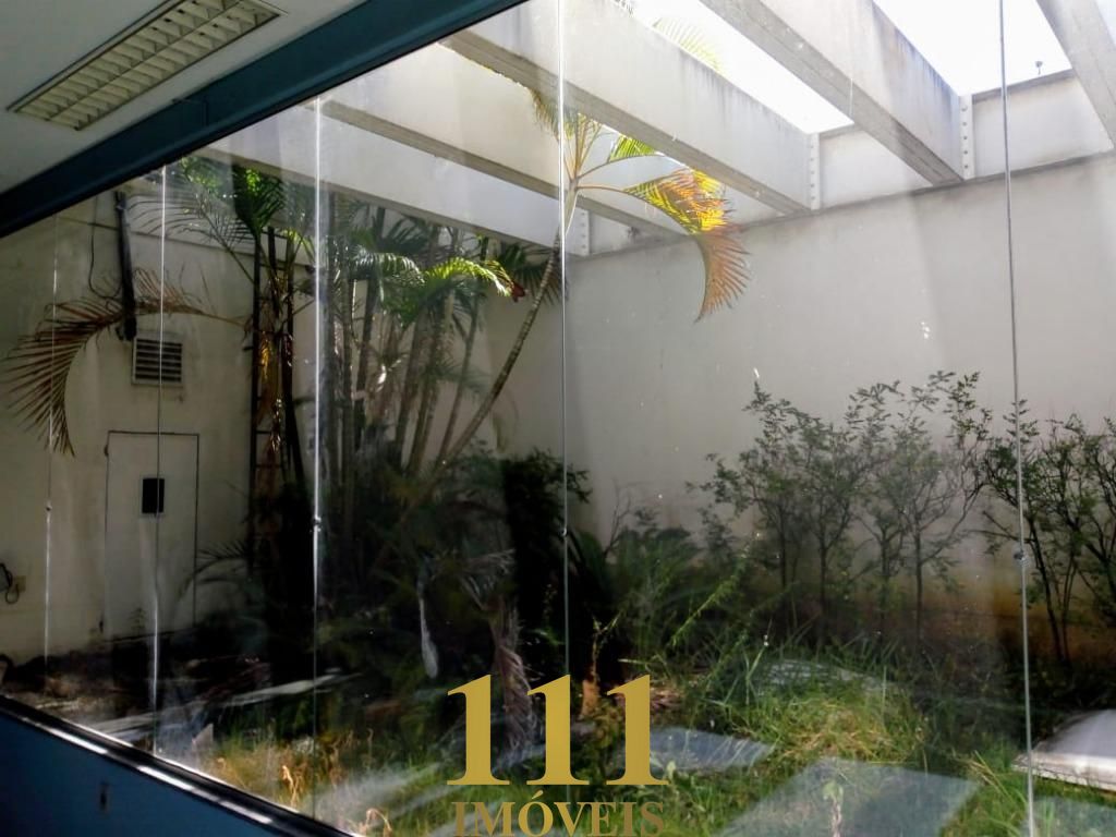 Prédio no Jardim Independência.