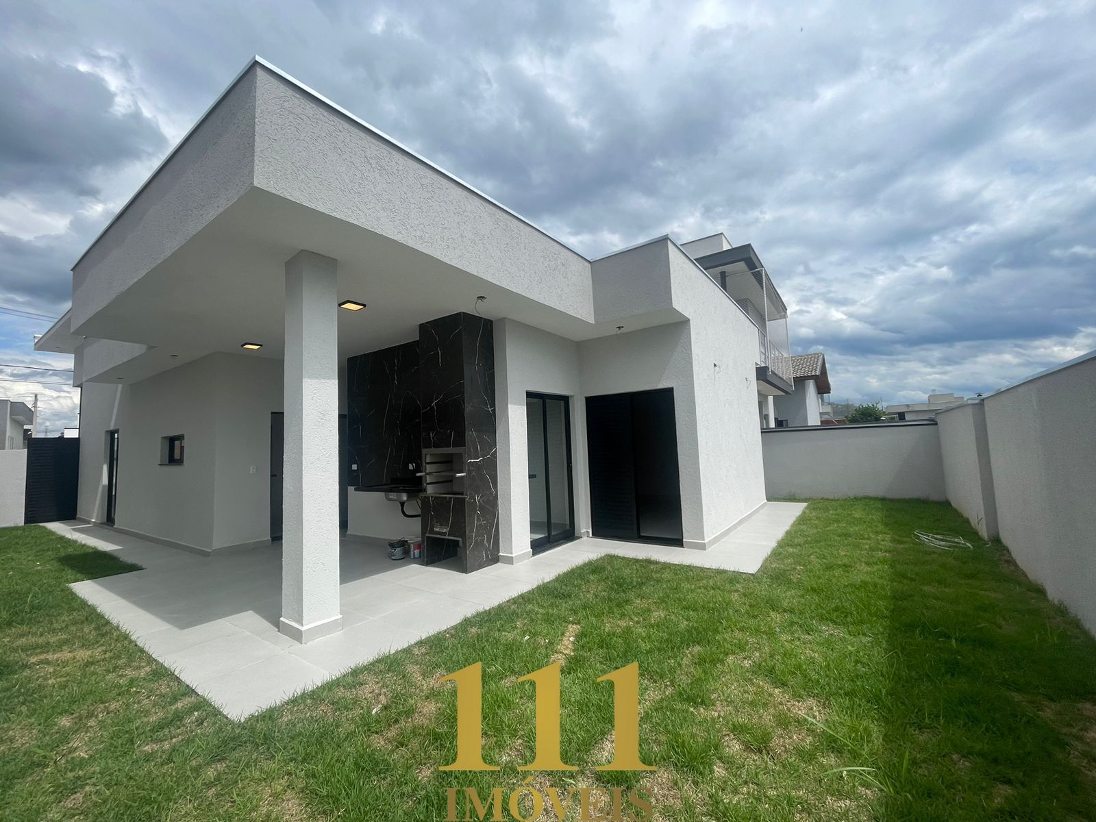 Residência no Condomínio Reserva do Vale