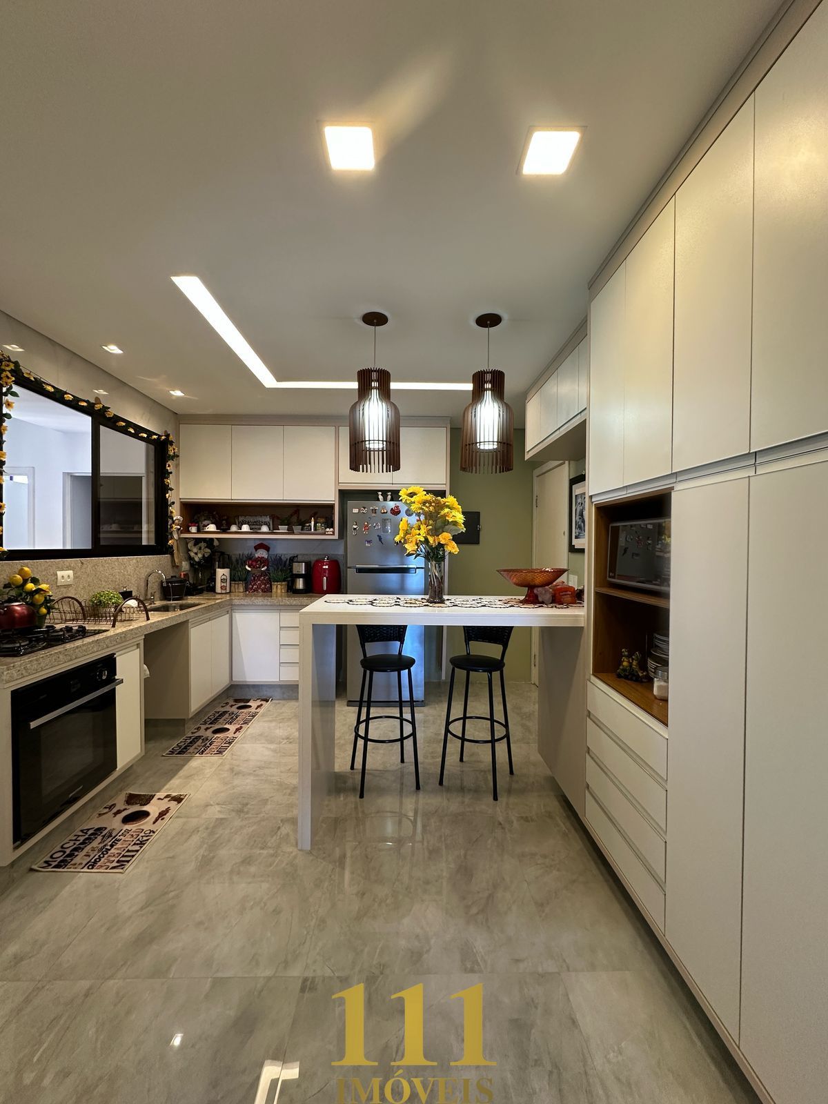 Apartamento no Edifício Itália em Taubaté SP.