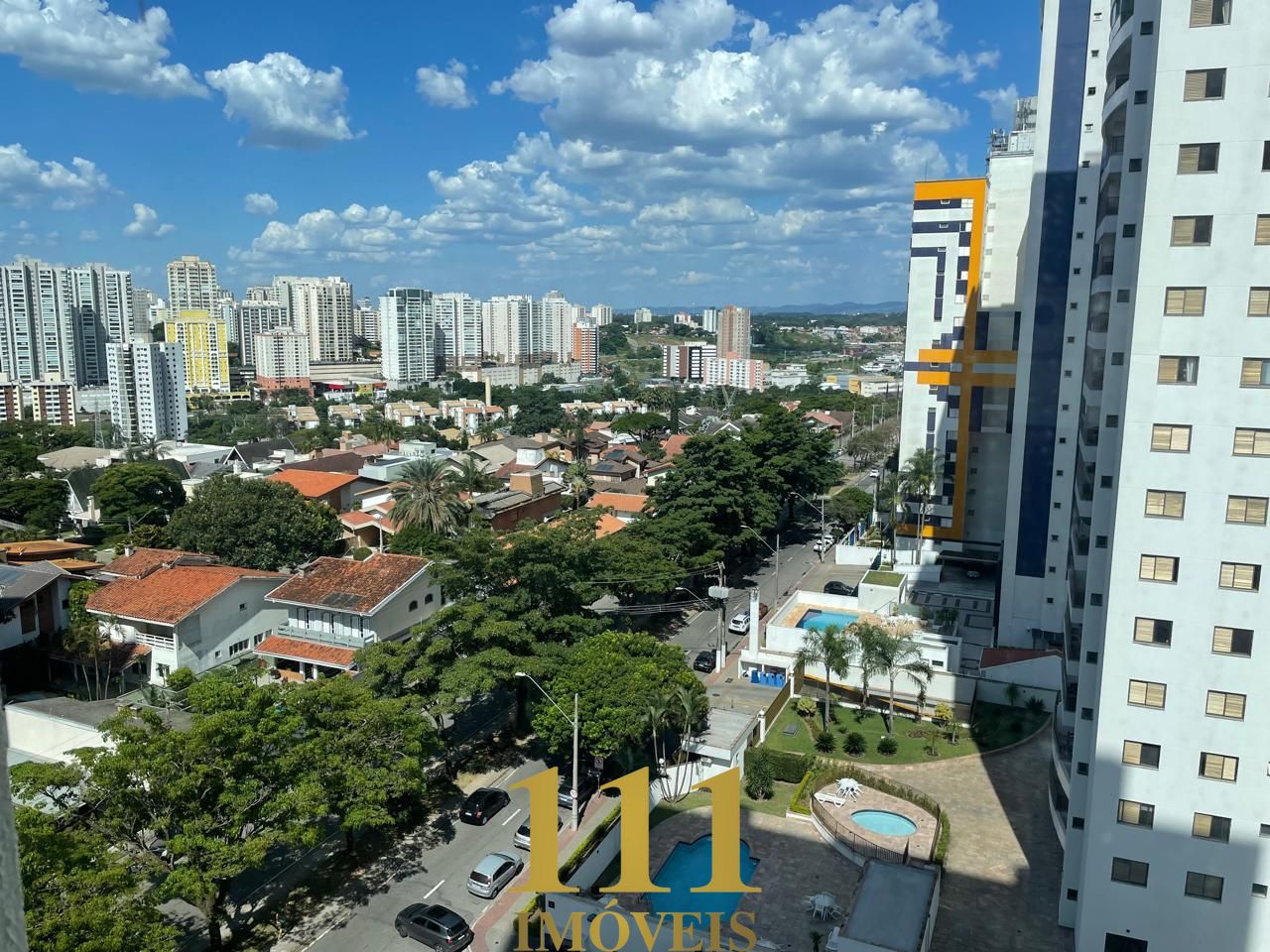 Sala mobiliada no ed. New York Tower aVenda.