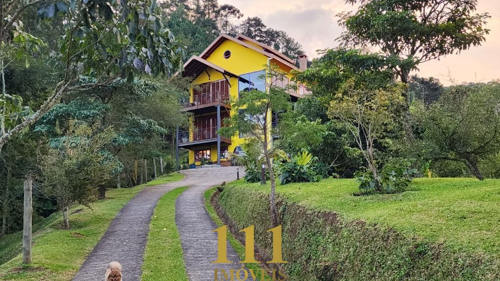 Sítio no Centro (São Francisco Xavier)