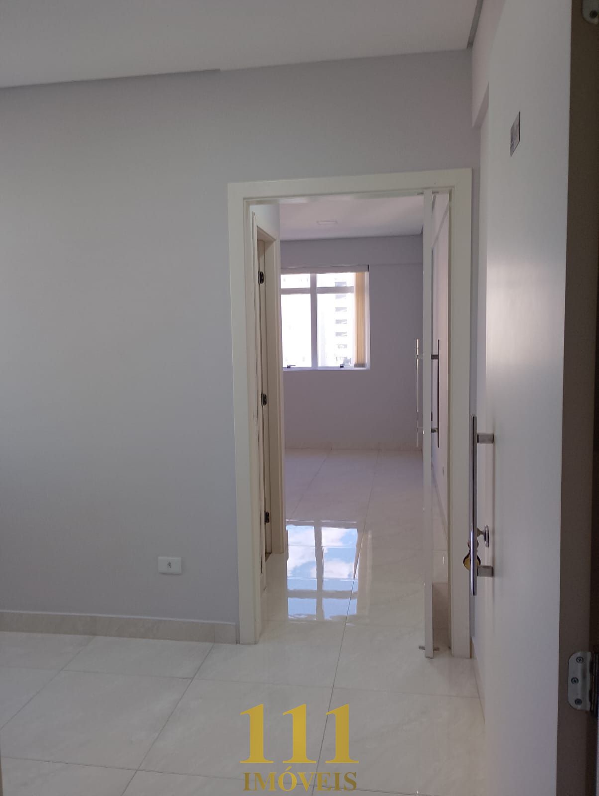 Excelente Sala Comercial para locação no Condomínio Cosmopolitan Business