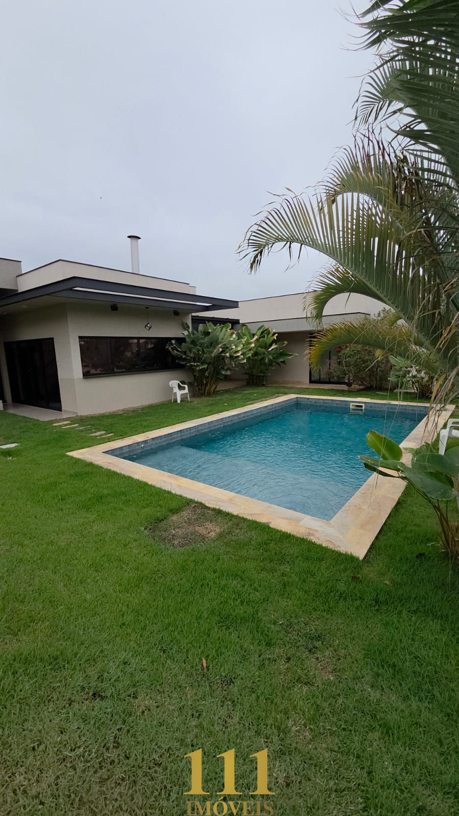 Maravilhosa casa para locação no Reserva do Paratehy.