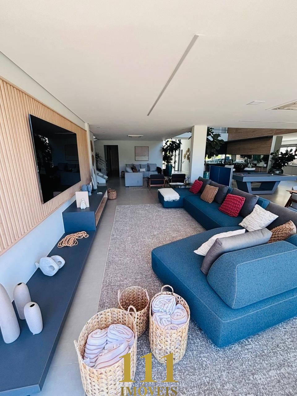 Espetacular Mansão a Venda no Condomínio Costa Verde Tabatinga.