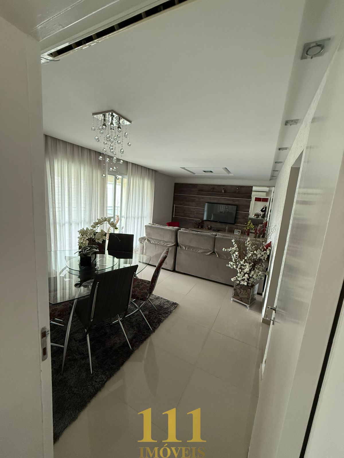 Apartamento de luxo no Condomínio Edifício Helbor Belvedere