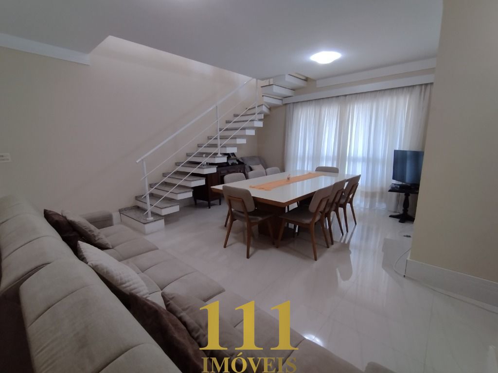 Cobertura no Edifício The View Club Residence