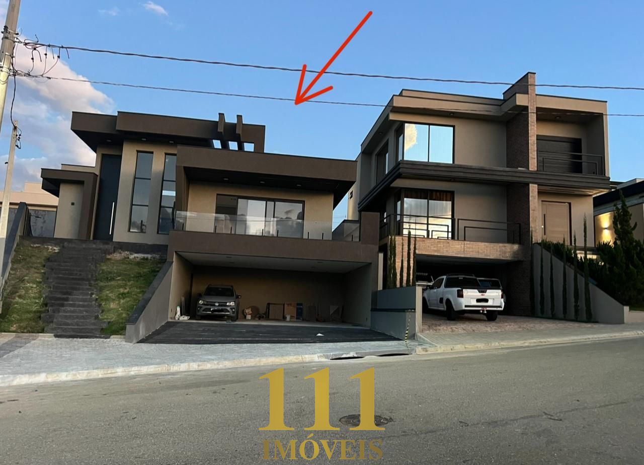 Casa de Alto Padrão com Vista Privilegiada para a Serra/ Caçapava.