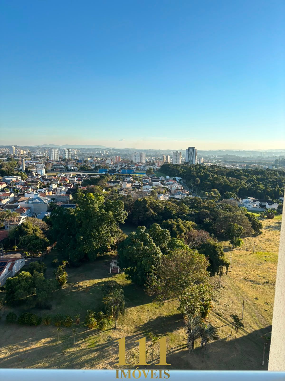 Lindo Apartamento para Locação no Condomínio Pérola