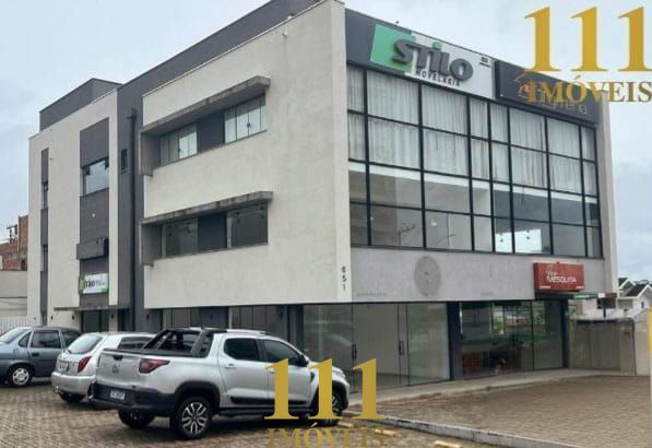 Sala Comercial para Locação – Andar Superior | Frente para Rua no Urbanova.