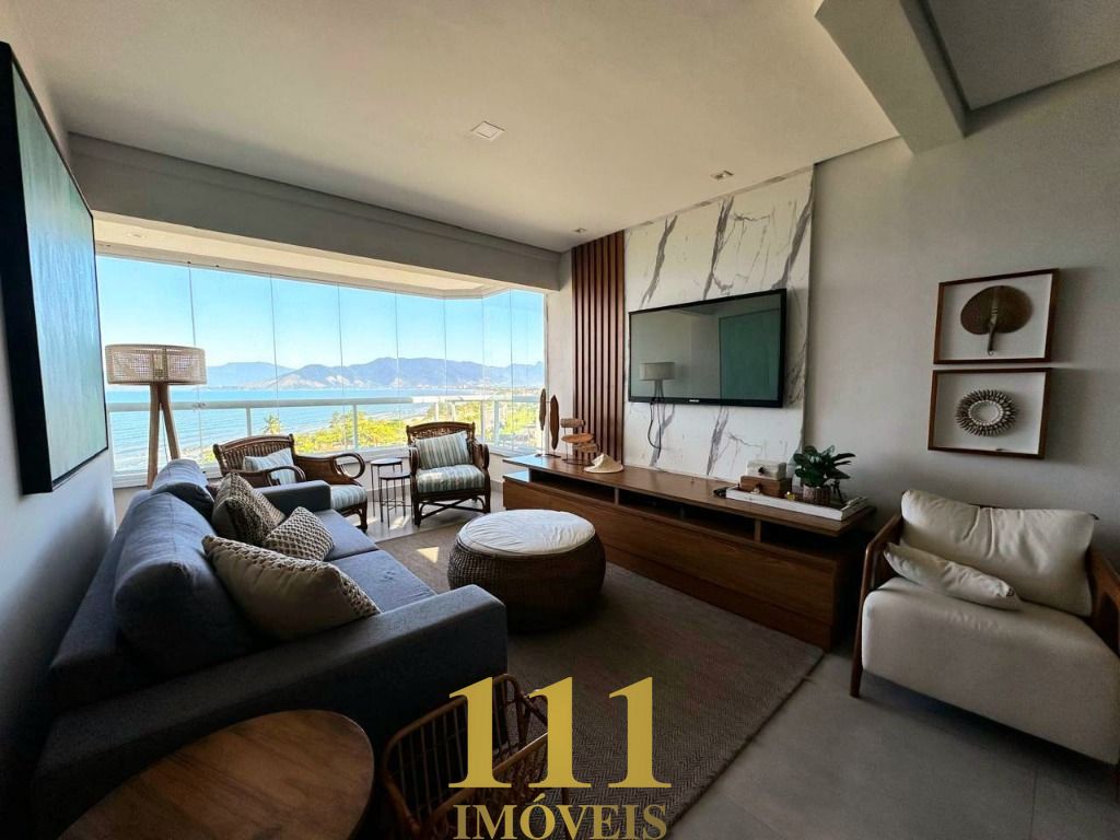 Apartamento Duplex no Condomínio Costa Mar