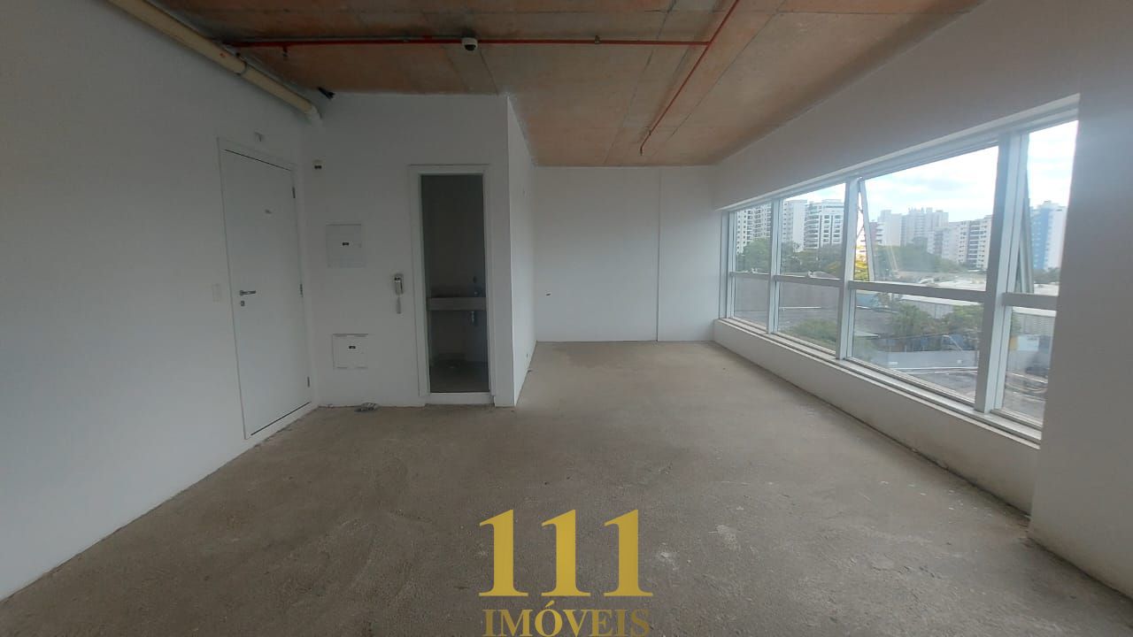 Sala Comercial Downtown Offices & Mall.