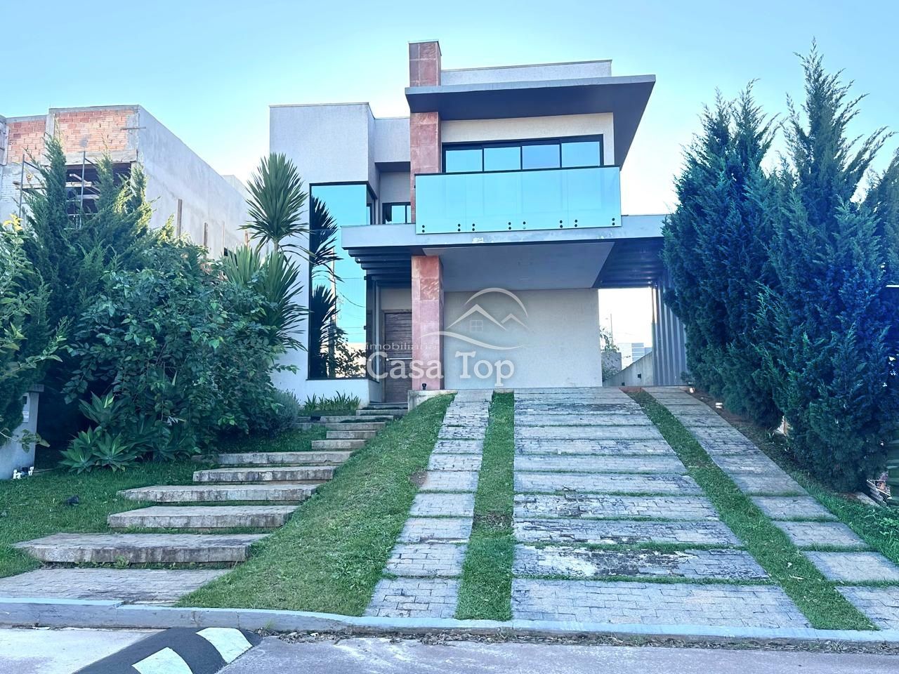 Casa semimobiliada à venda Condomínio Fontana Di Trevi - Jardim Carvalho