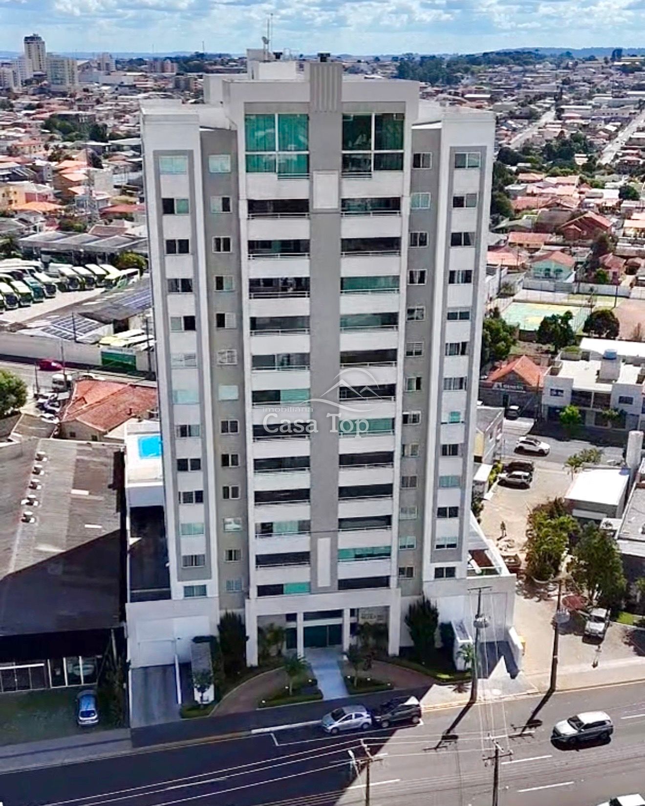 Apartamento semimobiliado à venda Edifício Palazzo Murano - Órfãs