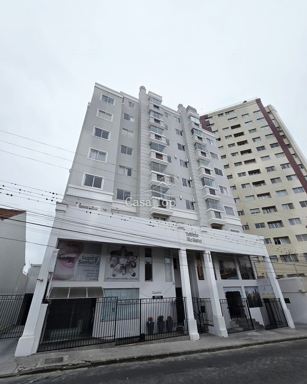 Apartamento mobiliado para alugar Edifício Rio Reno - Centro