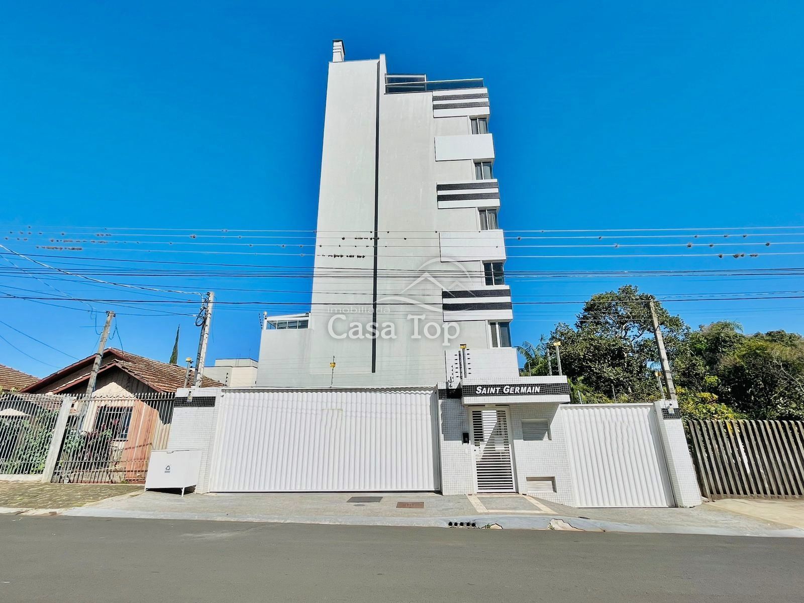 Apartamento semimobiliado para alugar Edifício Saint Germain -Vila Estrela