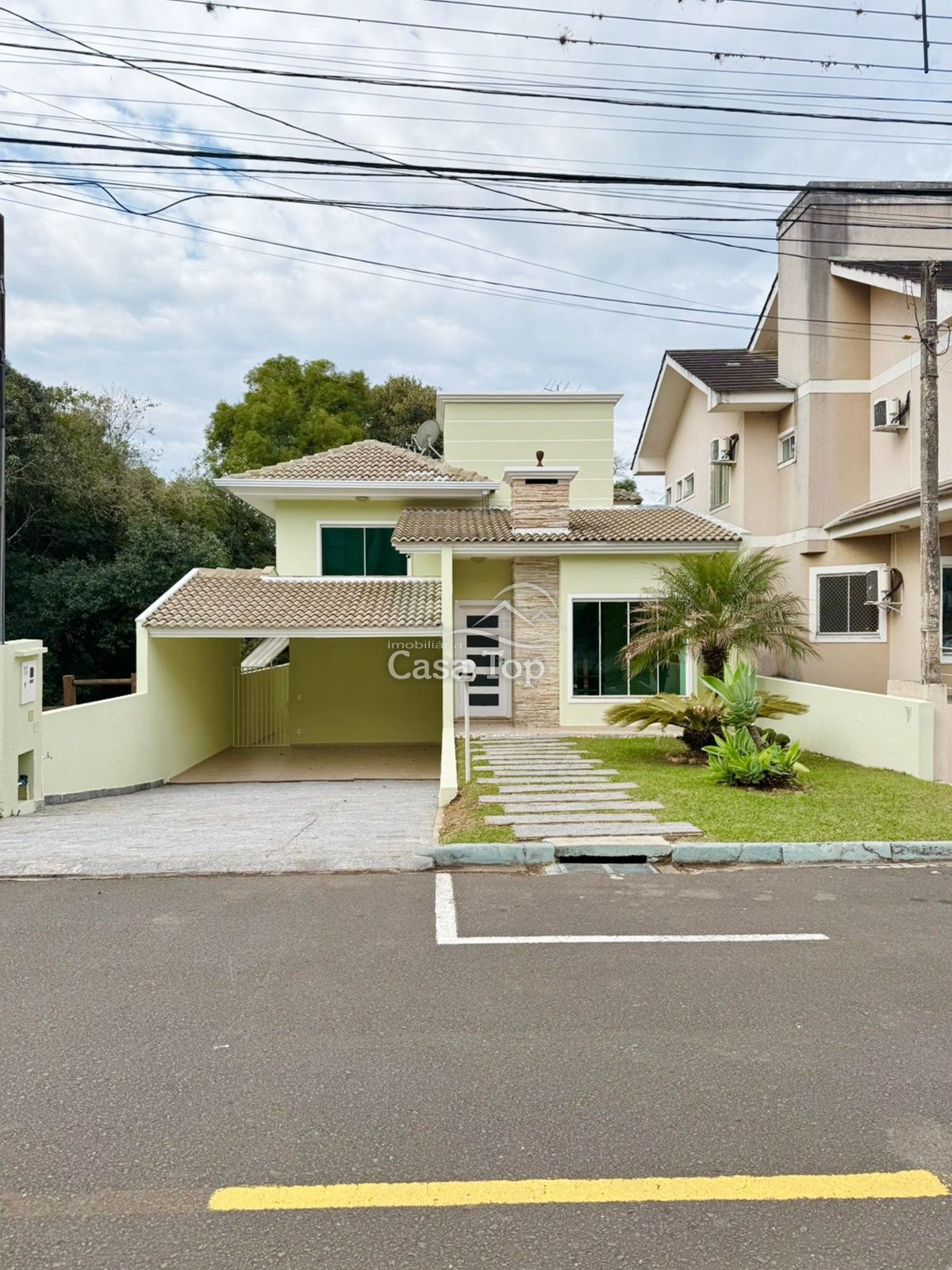 Casa semimobiliada para alugar Condomínio Parque dos Franceses - Oficinas