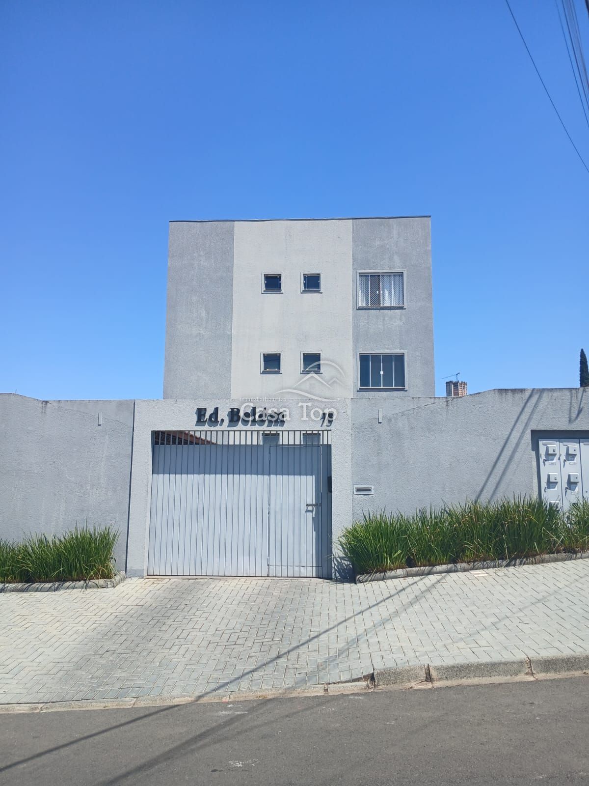 Apartamento semimobiliado para alugar Edifício Balém - Oficinas
