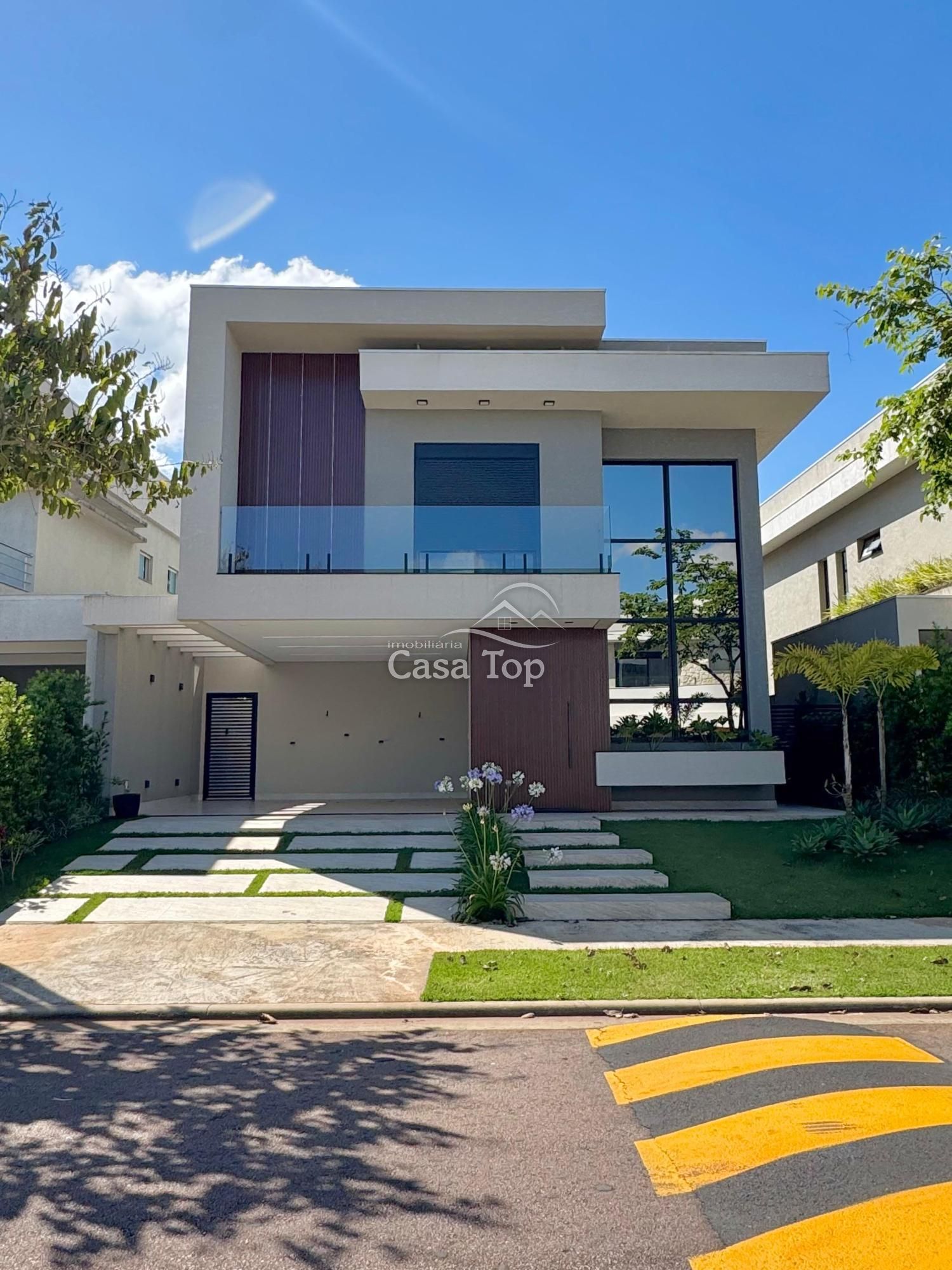 Casa semimobiliada à venda Condomínio Terras Alphaville - Jardim Carvalho