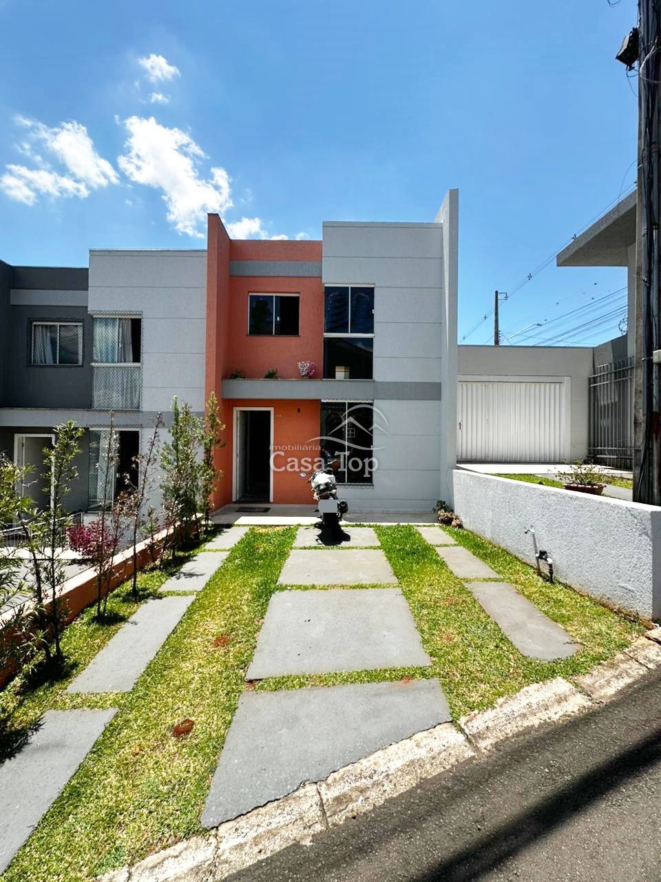 Sobrado à venda - Estrela