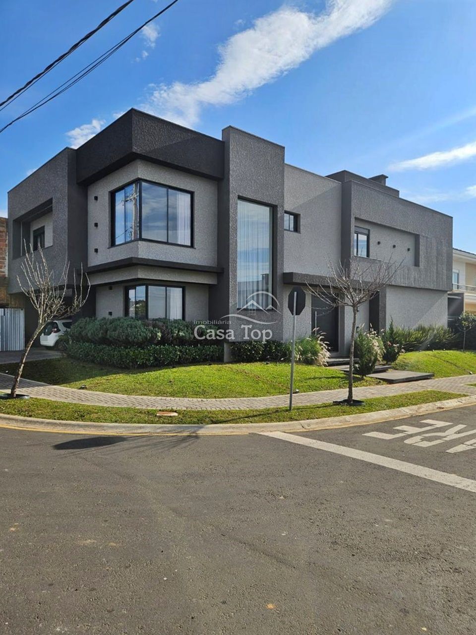 Casa mobiliada à venda Condomínio Coliseu - Jardim Carvalho