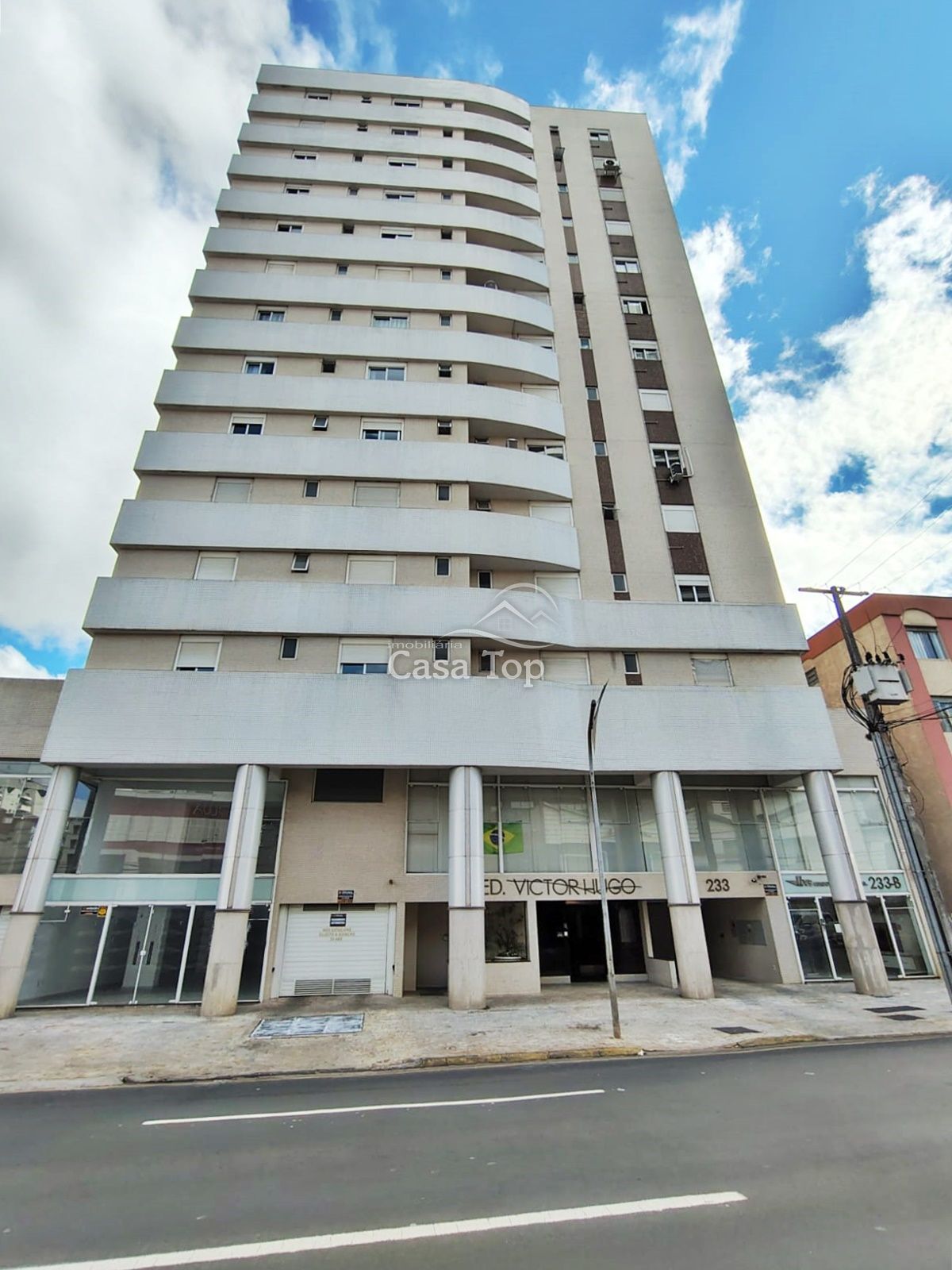 Apartamento para alugar Edifício Victor Hugo - Centro