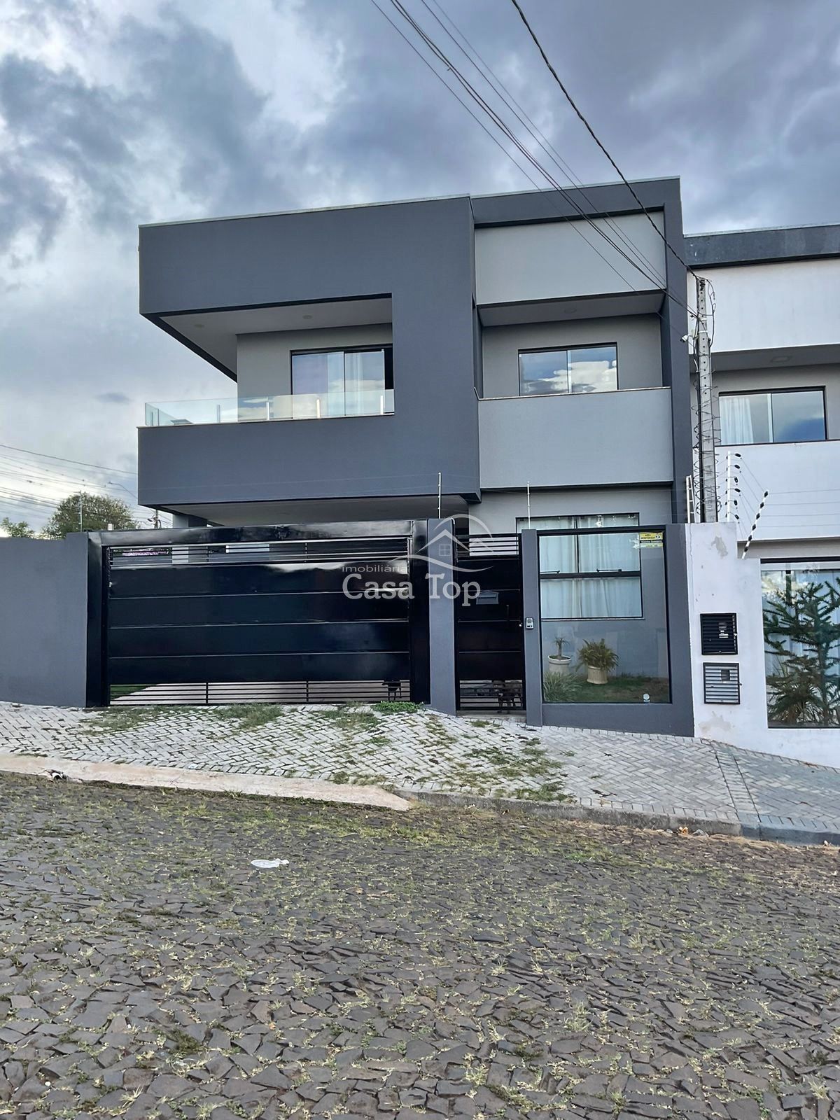 Sobrado à venda Vila Marina - Uvaranas