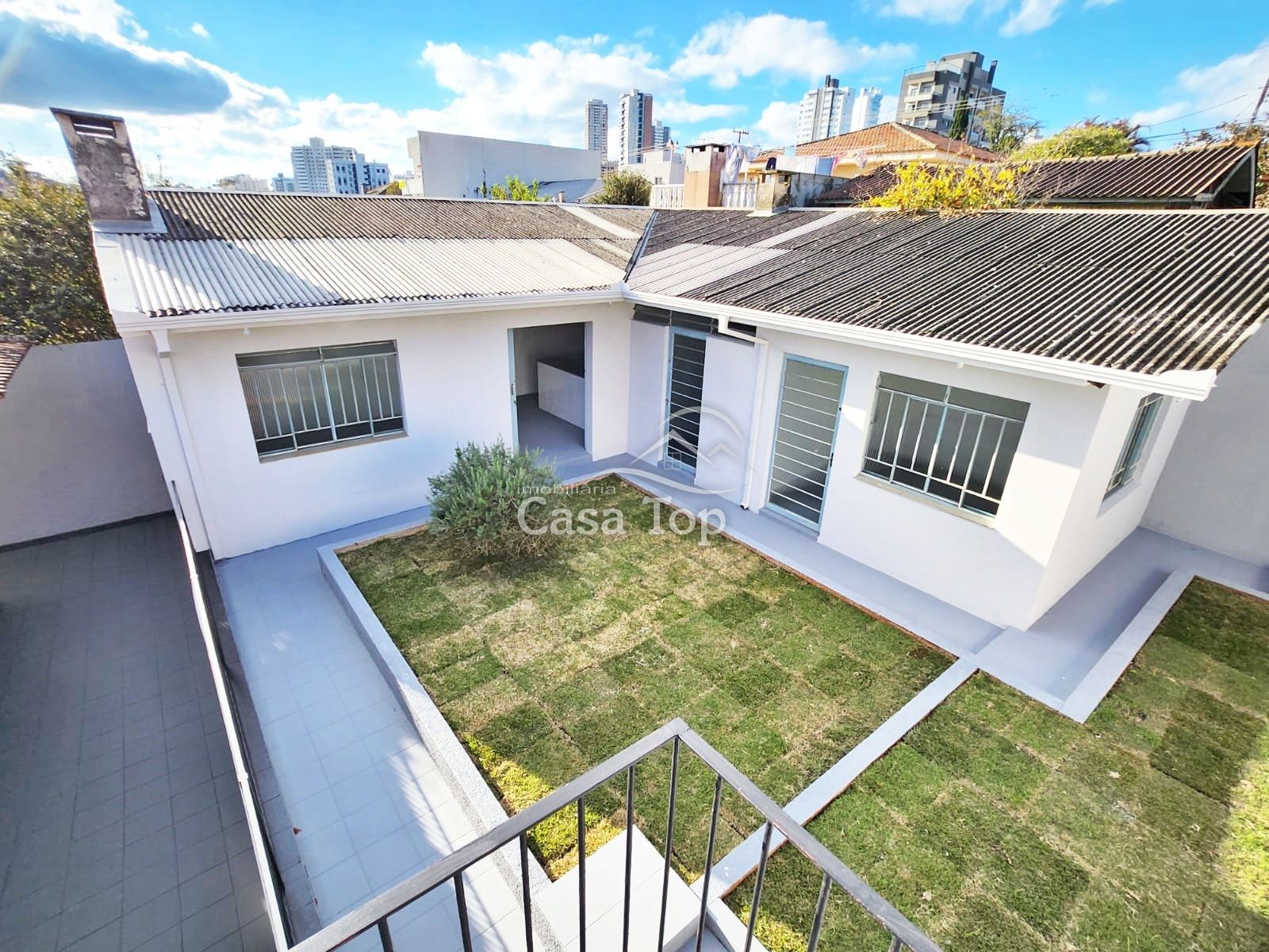 Residência para alugar - Vila Estrela