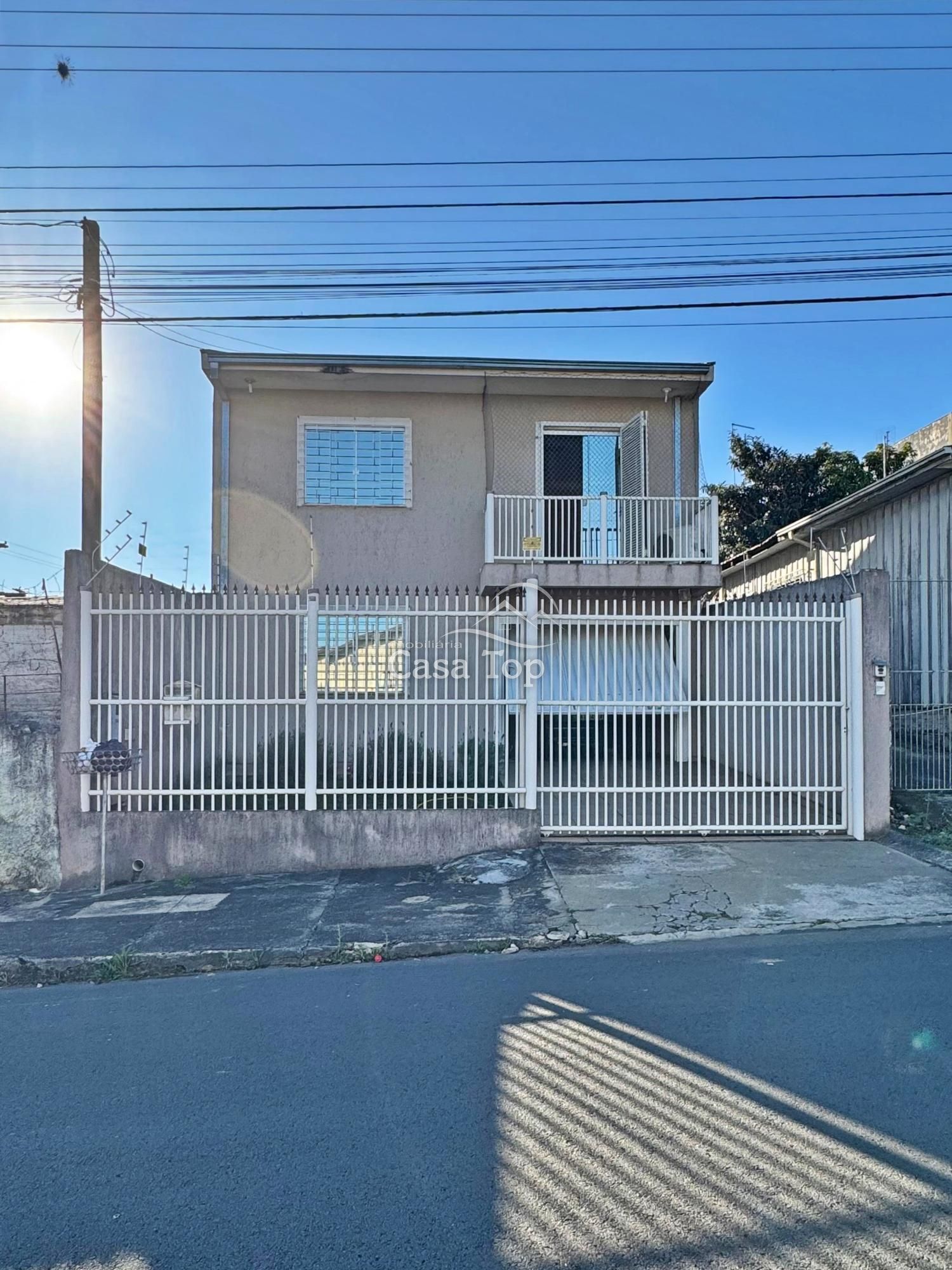 Sobrado semimobiliado à venda São José - Órfãs