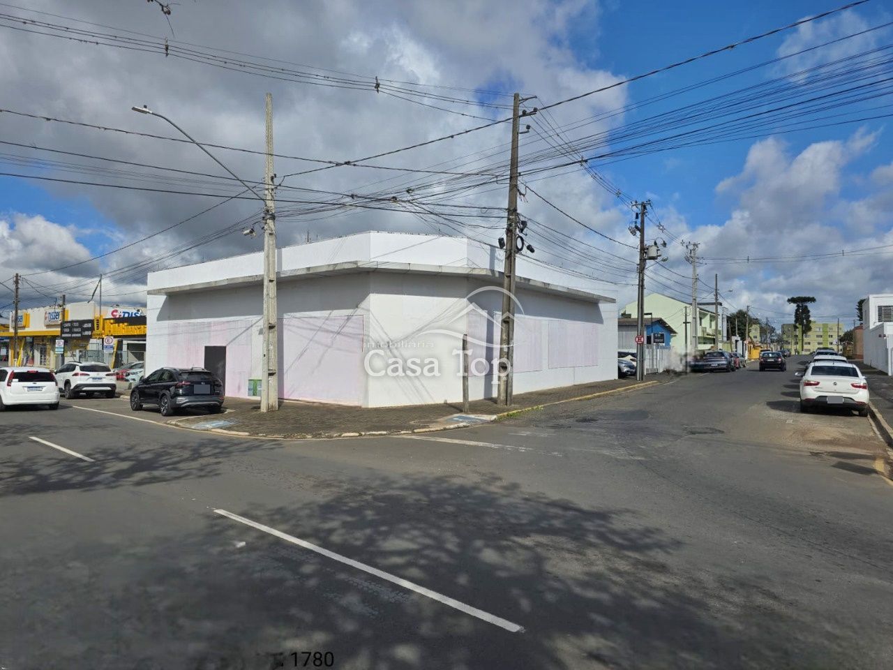 Imóvel comercial para alugar Oficinas