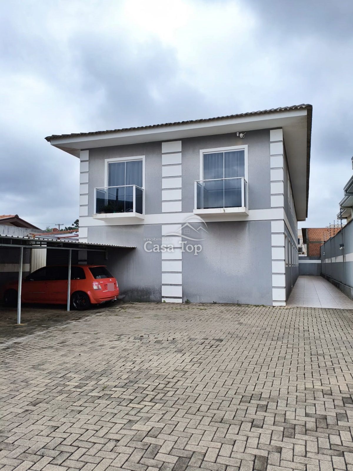 Apartamento térreo à venda - Uvaranas