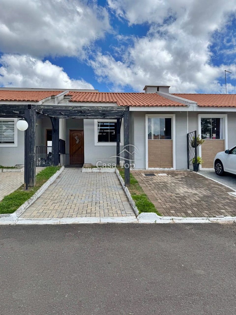 Casa à venda no Condomínio San Marino - Jardim Carvalho