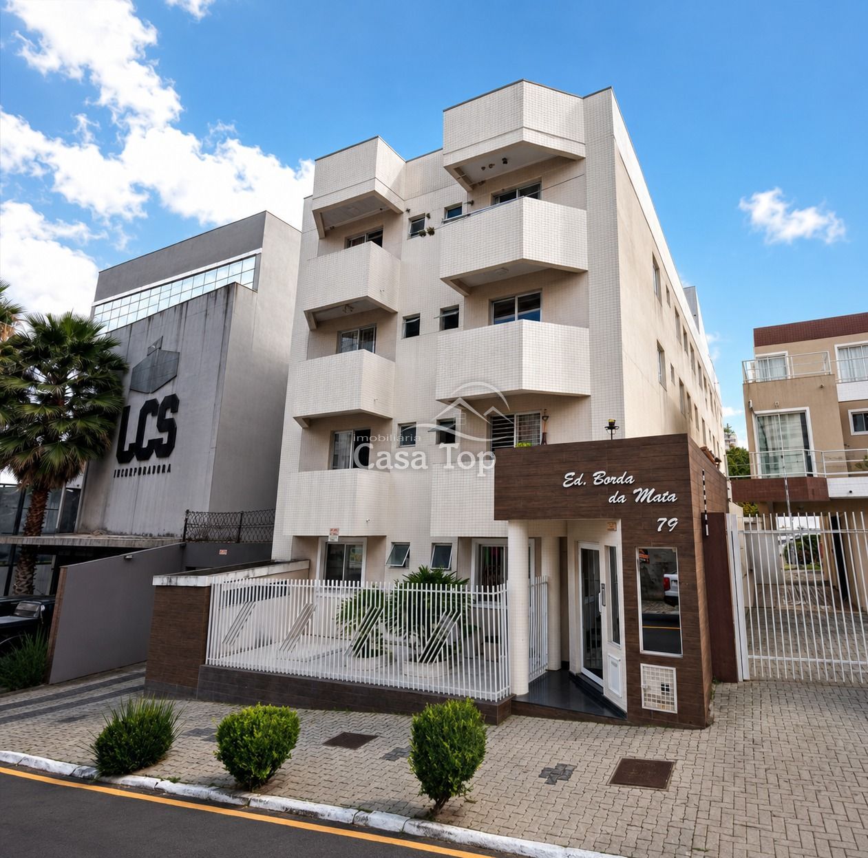 Apartamento semimilitado à venda Centro - Edifício Borda Da Mata