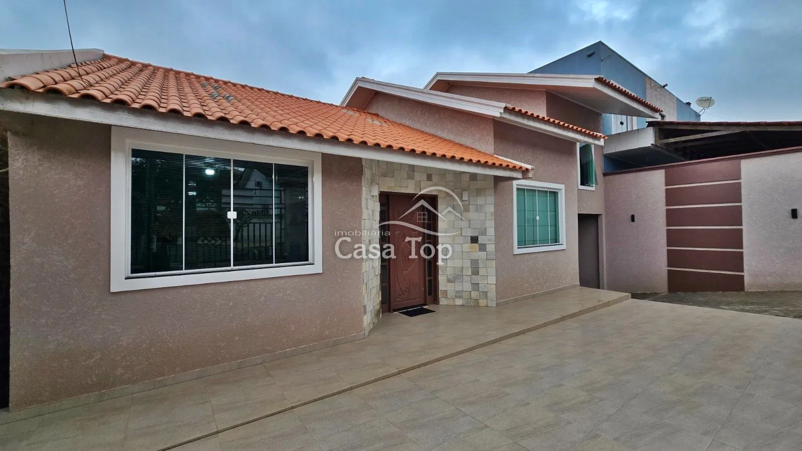 Casa à venda - Contorno