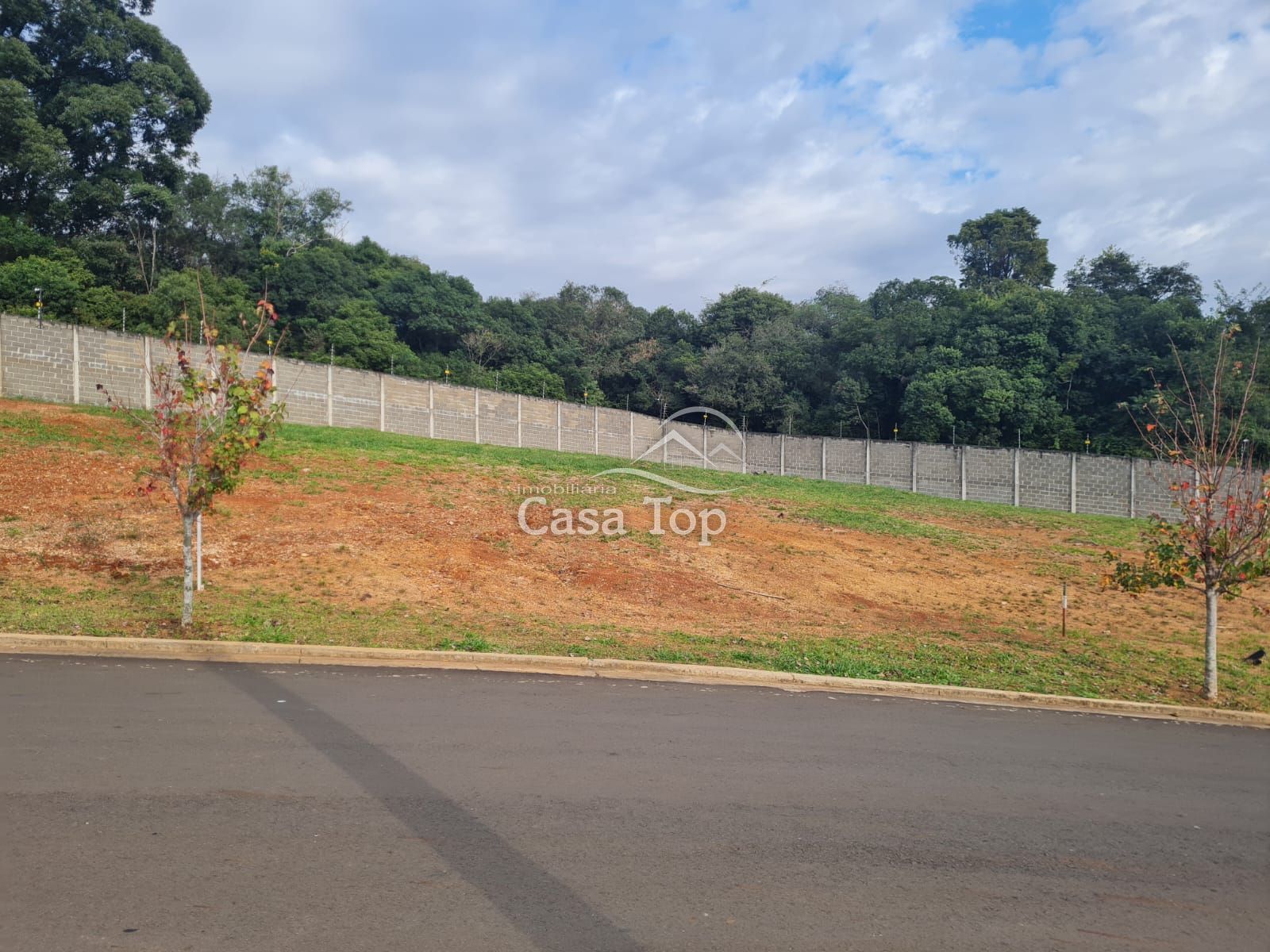 Terreno à venda Condomínio Vale dos Vinhedos - Colônia Dona Luiza