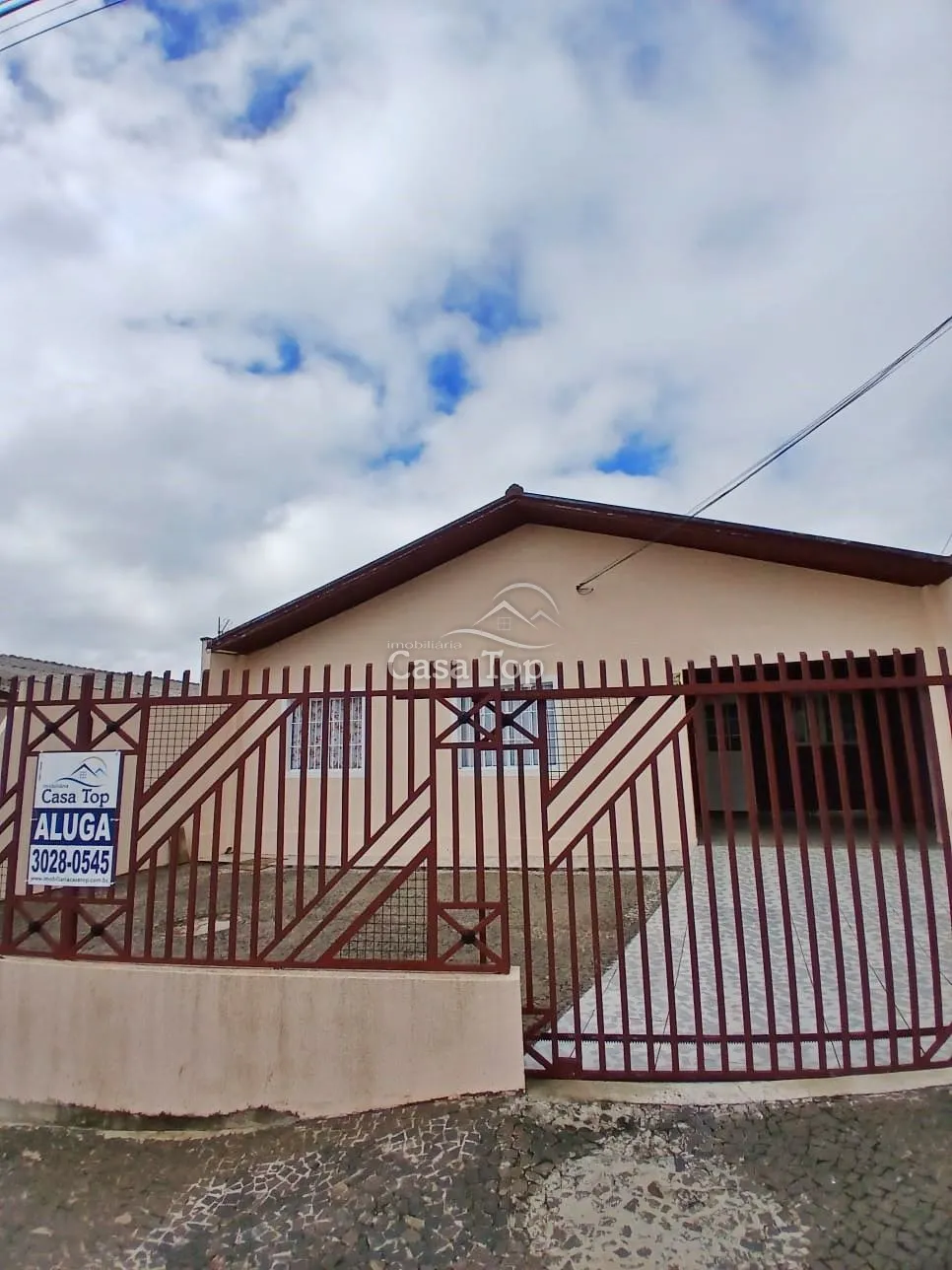 Casa para alugar - Neves