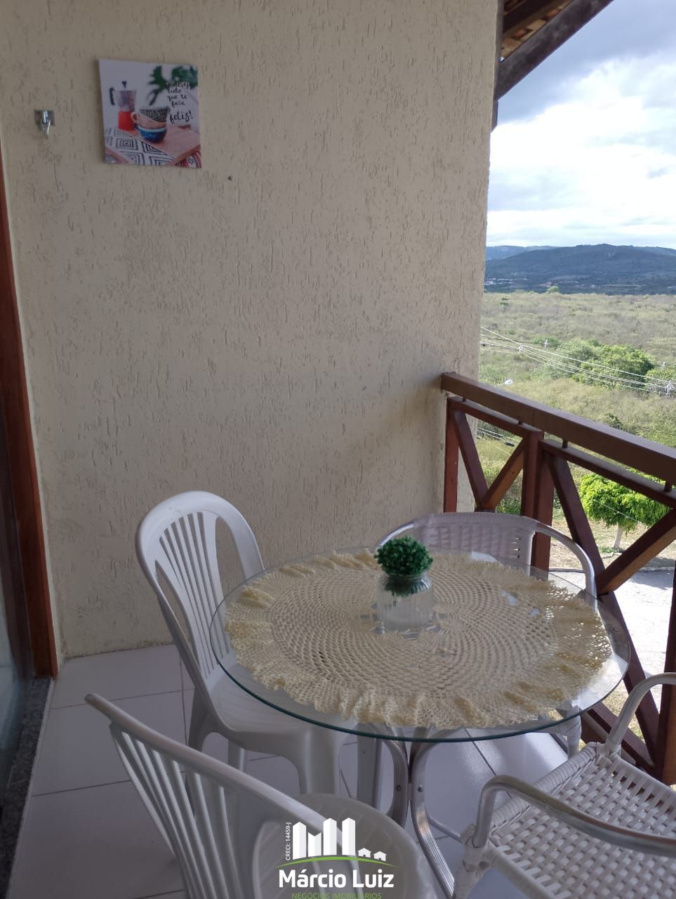 FLAT À VENDA NO CONDOMÍNIO MONTE CASTELO