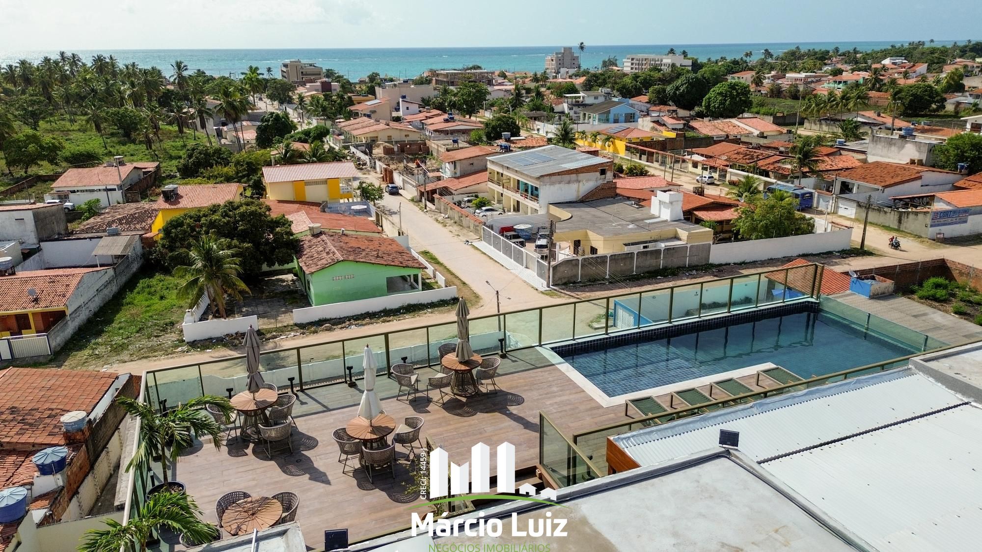 Flat à venda no Rooftop Orla Tamandaré